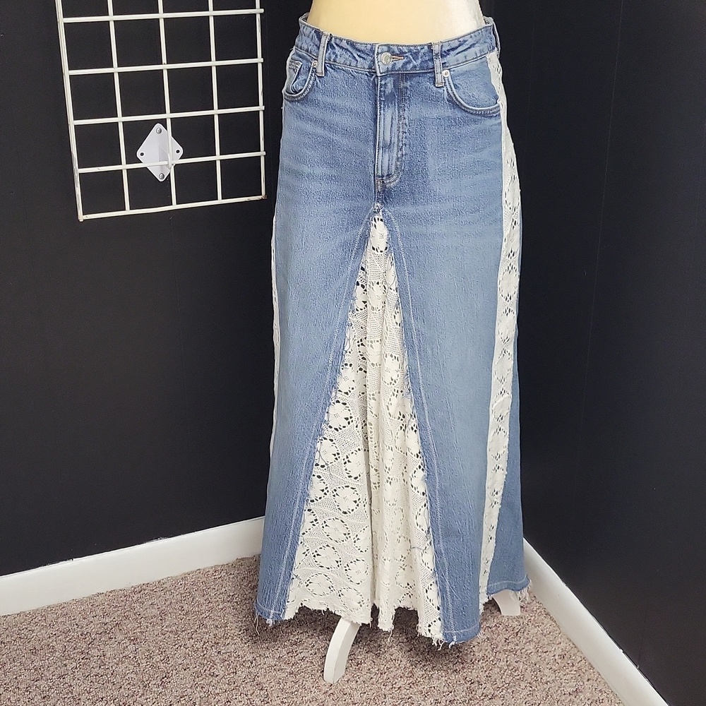 Boho Denim Maxi Skirt with White Lace Panels, Size 8 - Picture 10 of 11